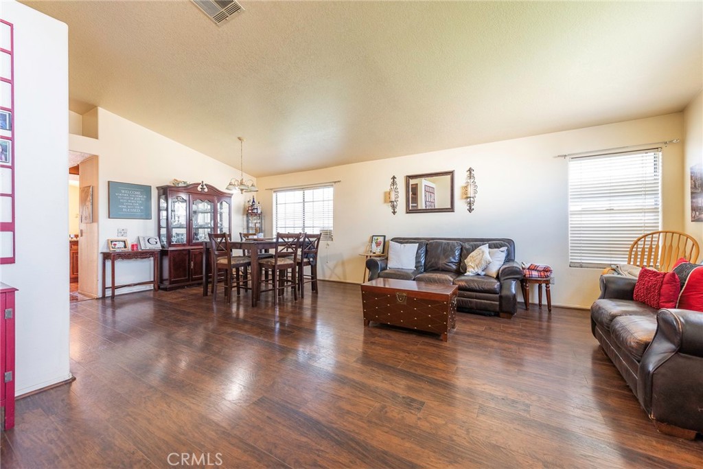 5882 Val Vista Place