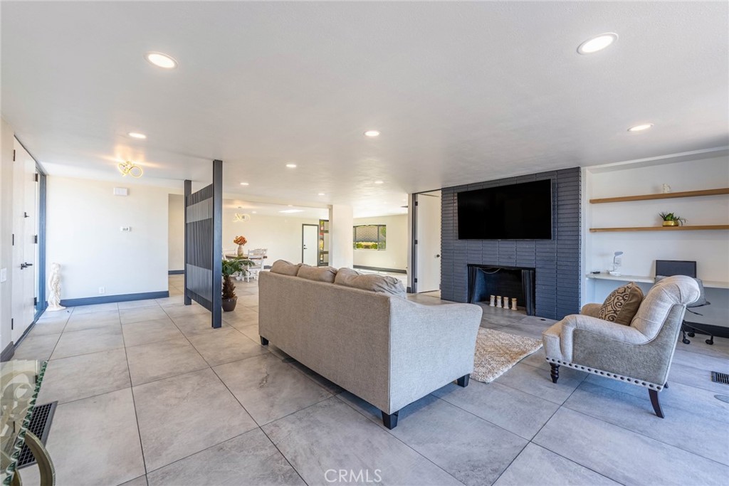 10220 Balmoral Court