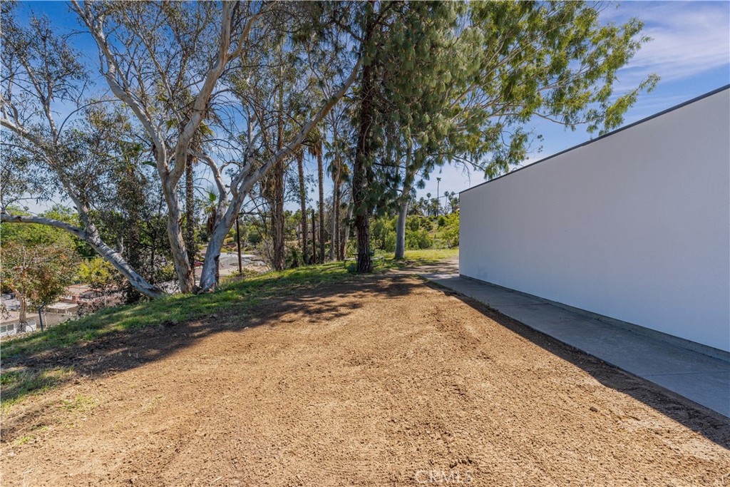 10220 Balmoral Court