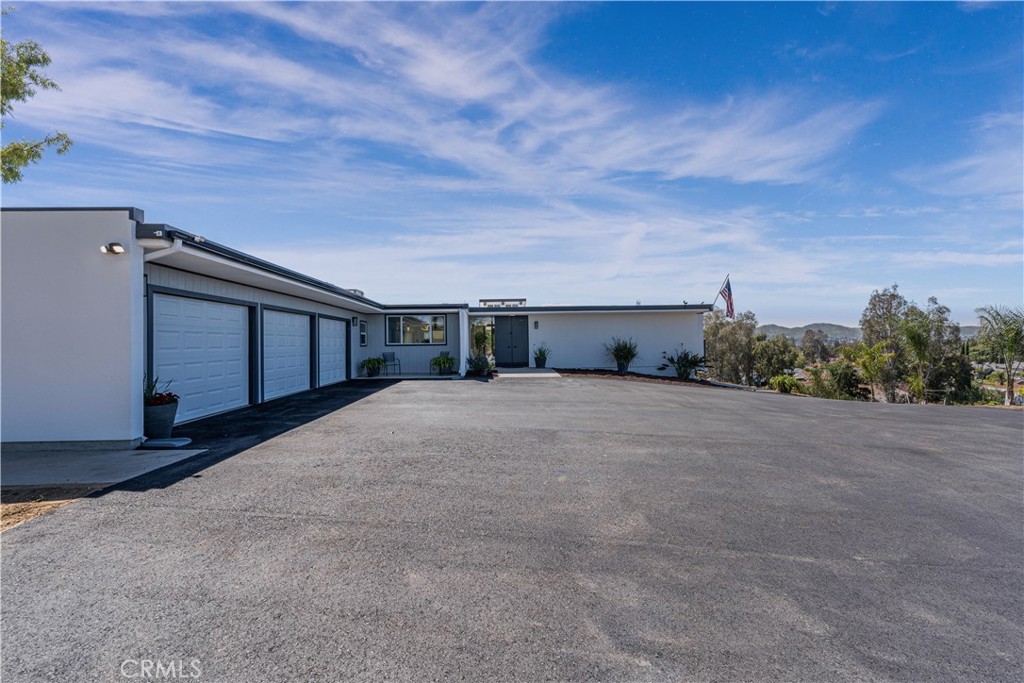 10220 Balmoral Court