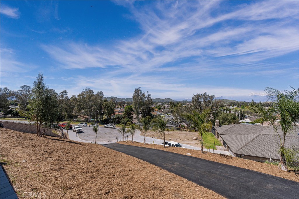 10220 Balmoral Court