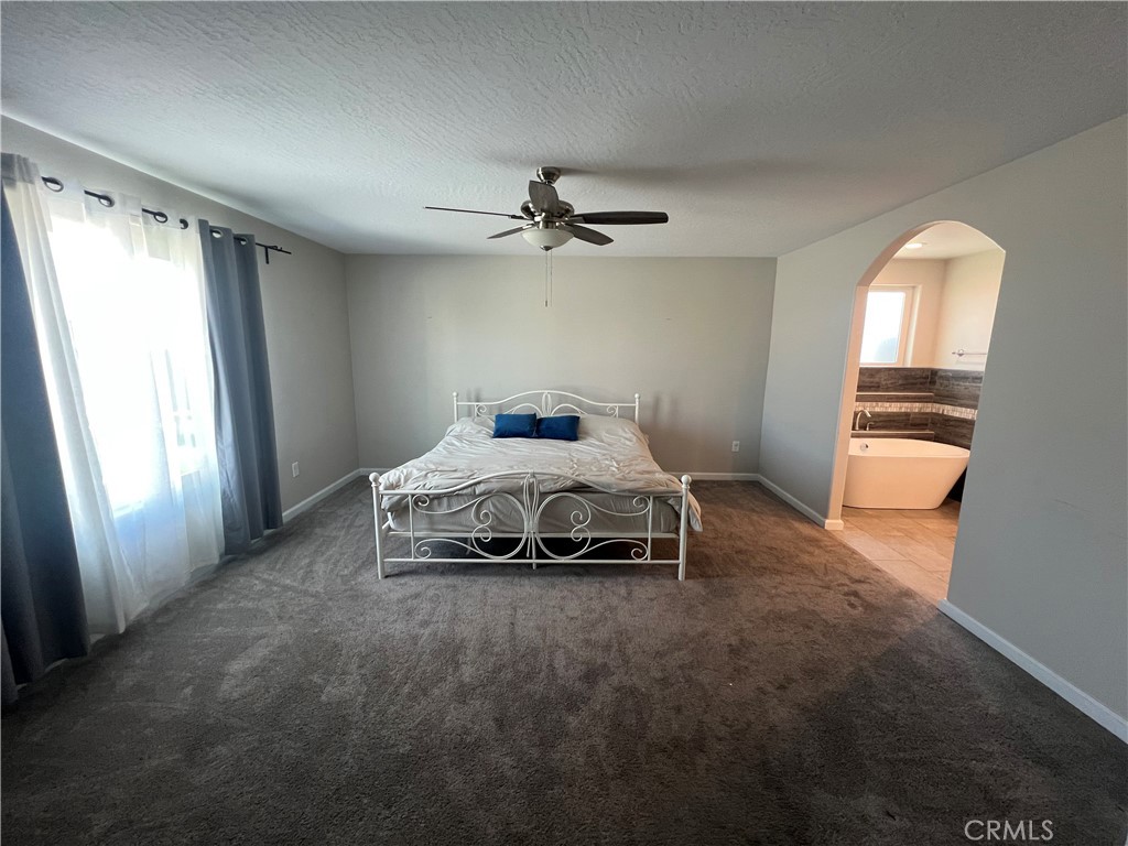 17238 Danbury Avenue