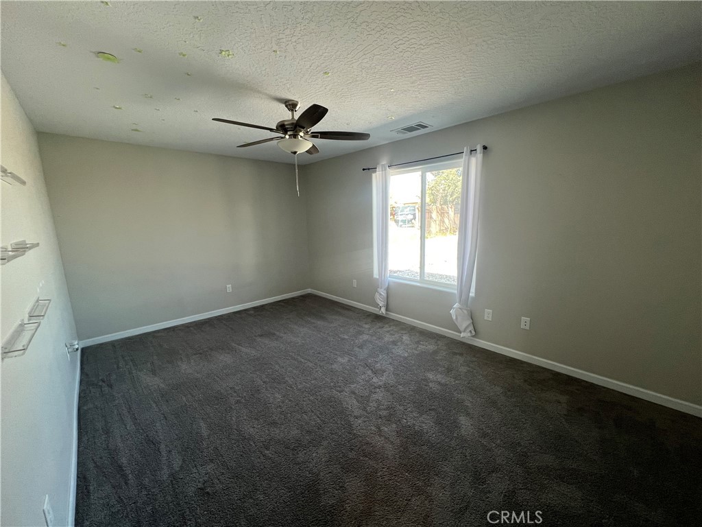 17238 Danbury Avenue