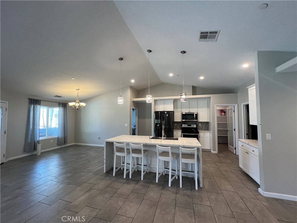 17238 Danbury Avenue