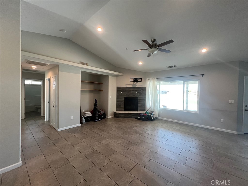 17238 Danbury Avenue