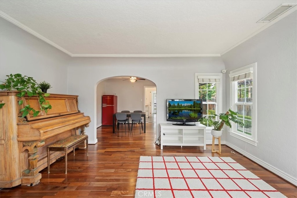 4427 Elmwood Court
