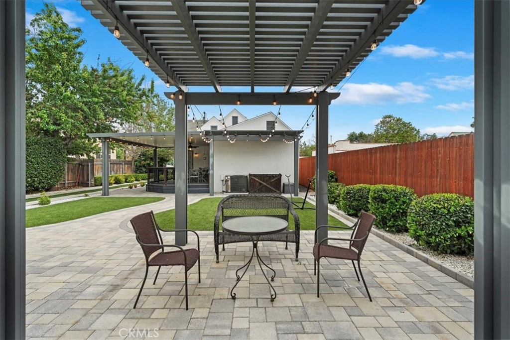 4427 Elmwood Court