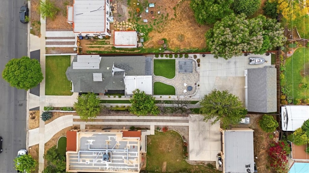 4427 Elmwood Court