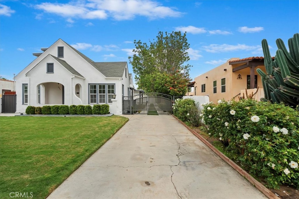 4427 Elmwood Court