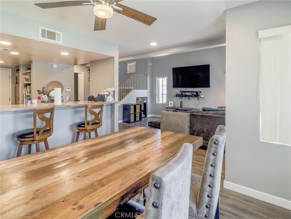 820 W Compton Boulevard 5