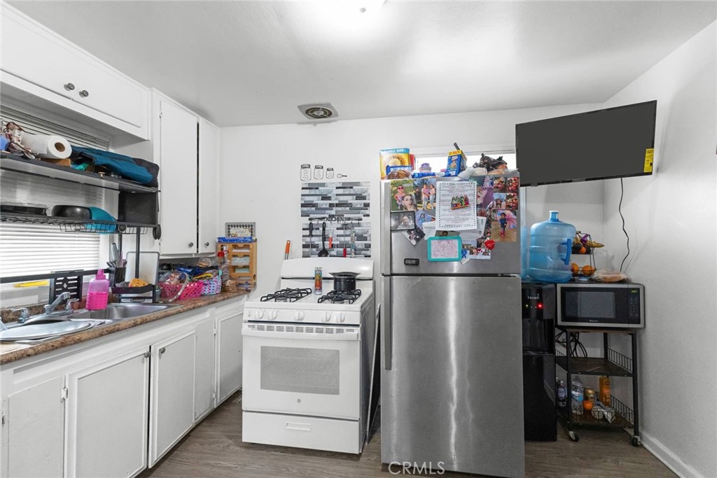 7544 Valaria Drive