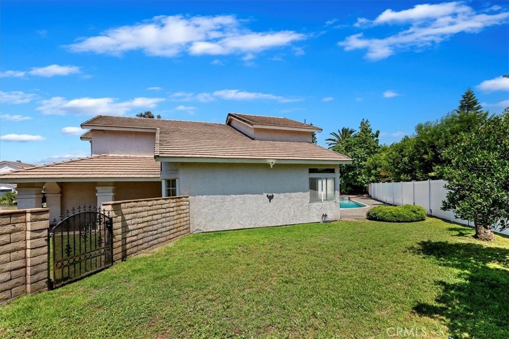1526 Tonia Court