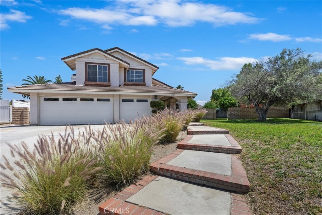 1526 Tonia Court