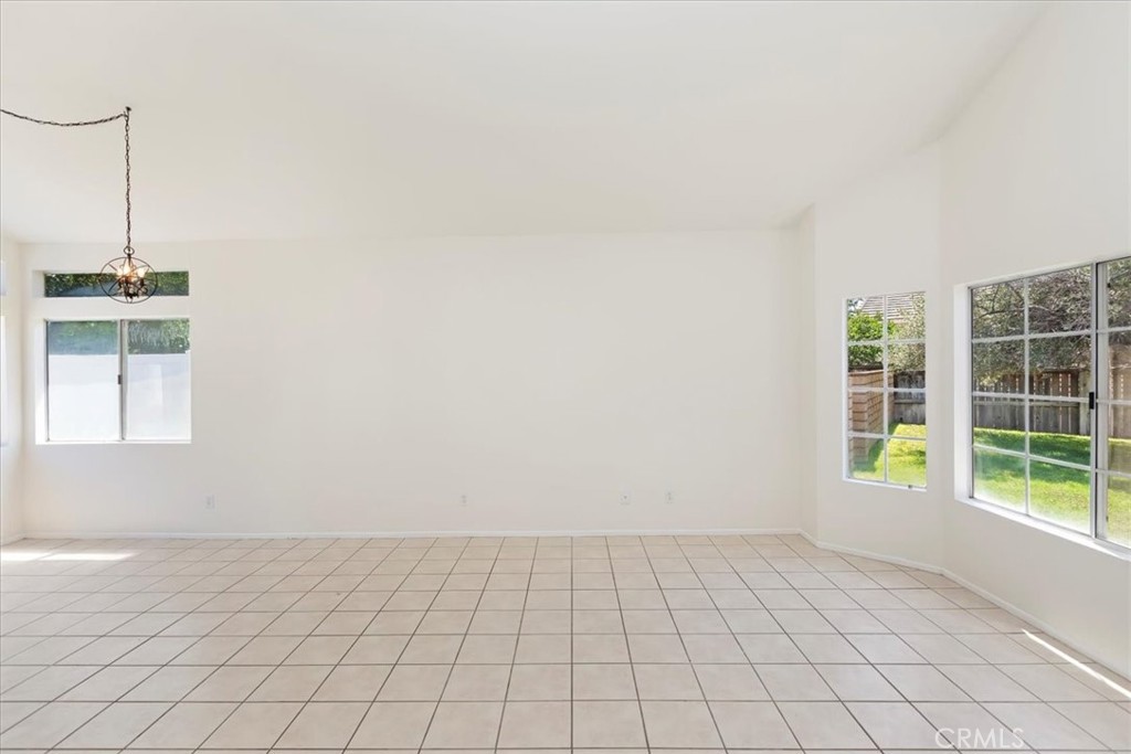 1526 Tonia Court