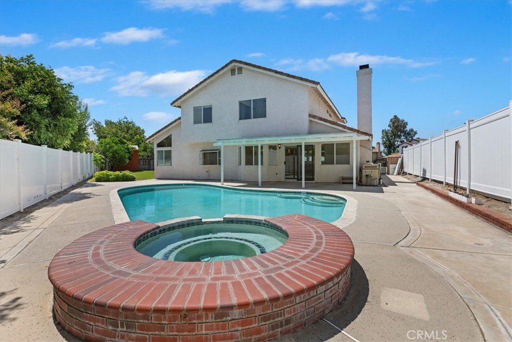 1526 Tonia Court