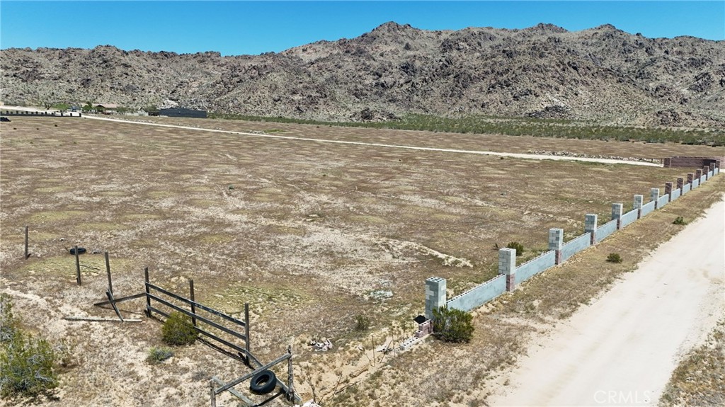 31163 Villa Nova Road