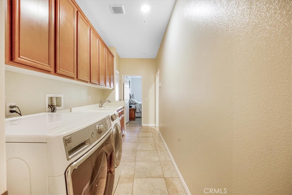 19247 Mountain Shadow Lane