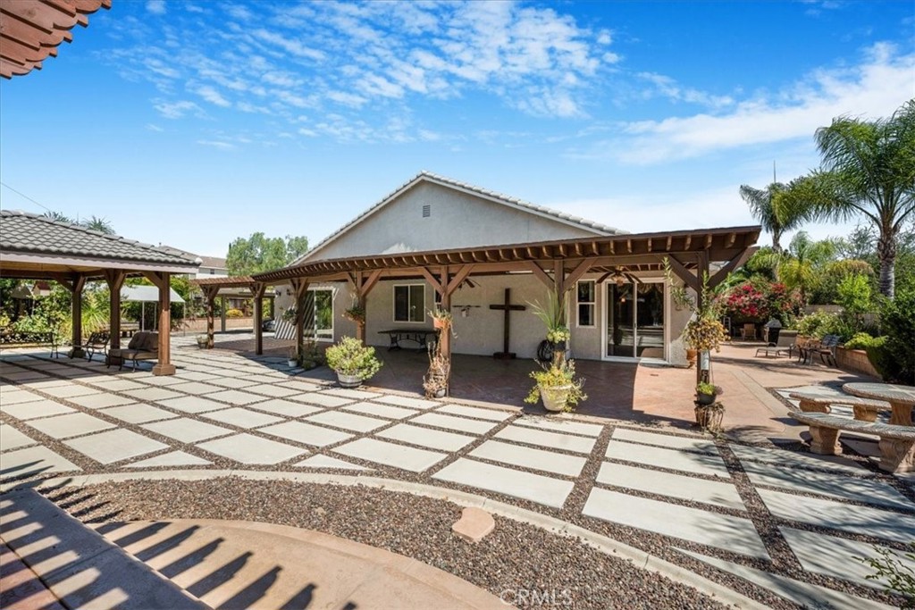 19247 Mountain Shadow Lane