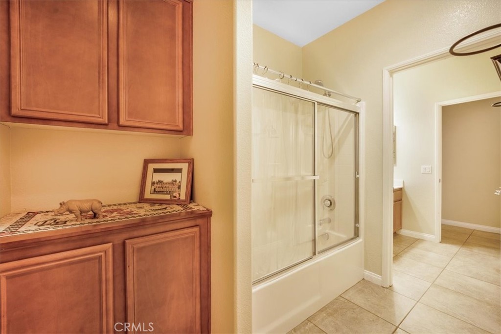 19247 Mountain Shadow Lane