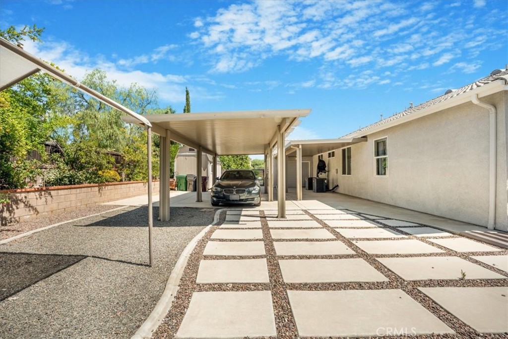 19247 Mountain Shadow Lane