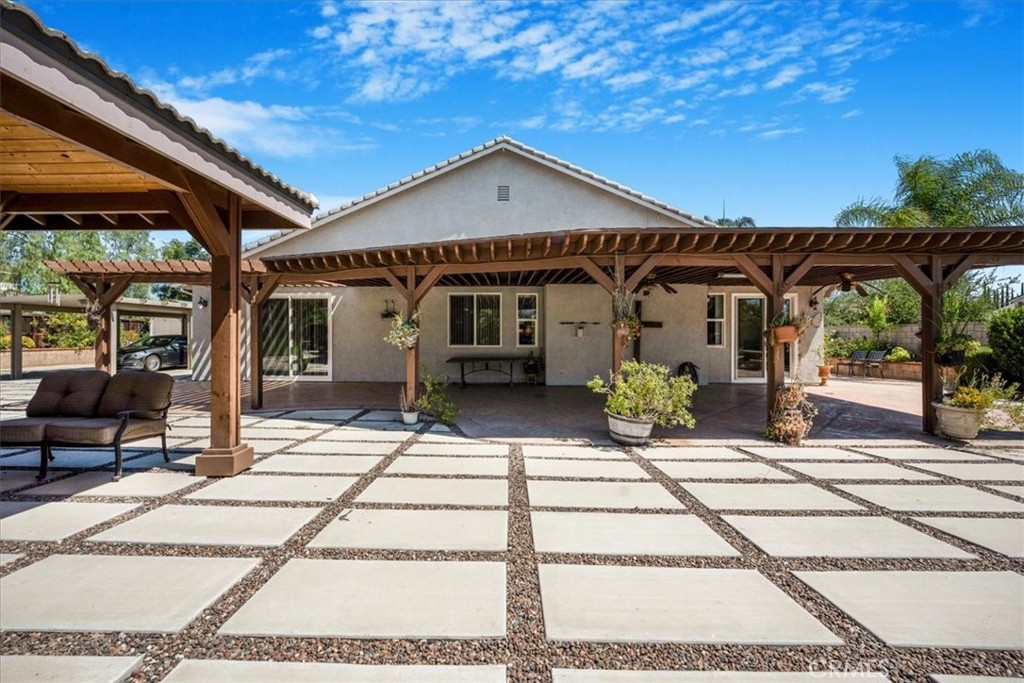 19247 Mountain Shadow Lane
