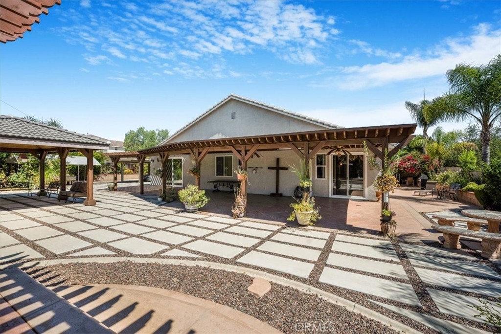 19247 Mountain Shadow Lane