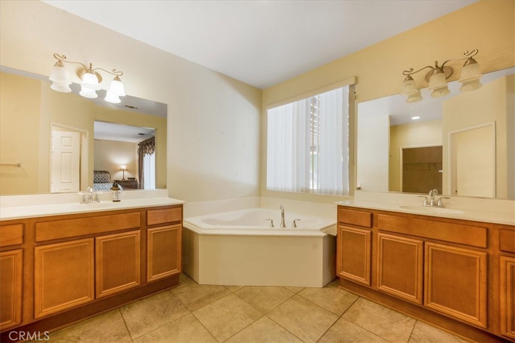 19247 Mountain Shadow Lane