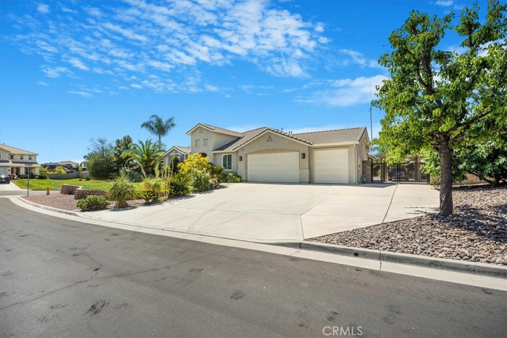 19247 Mountain Shadow Lane