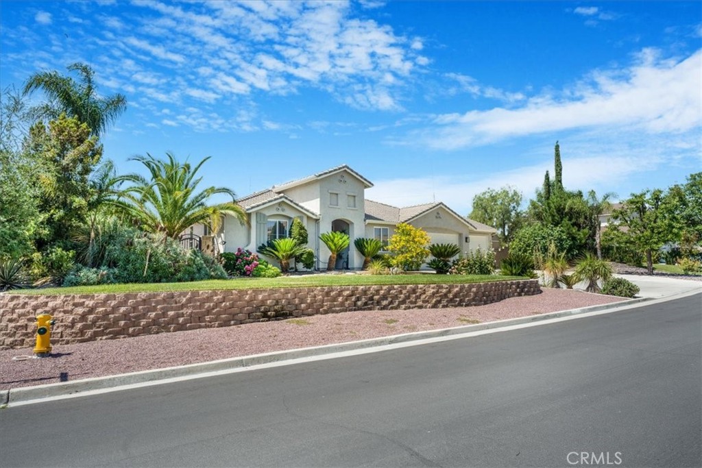 19247 Mountain Shadow Lane