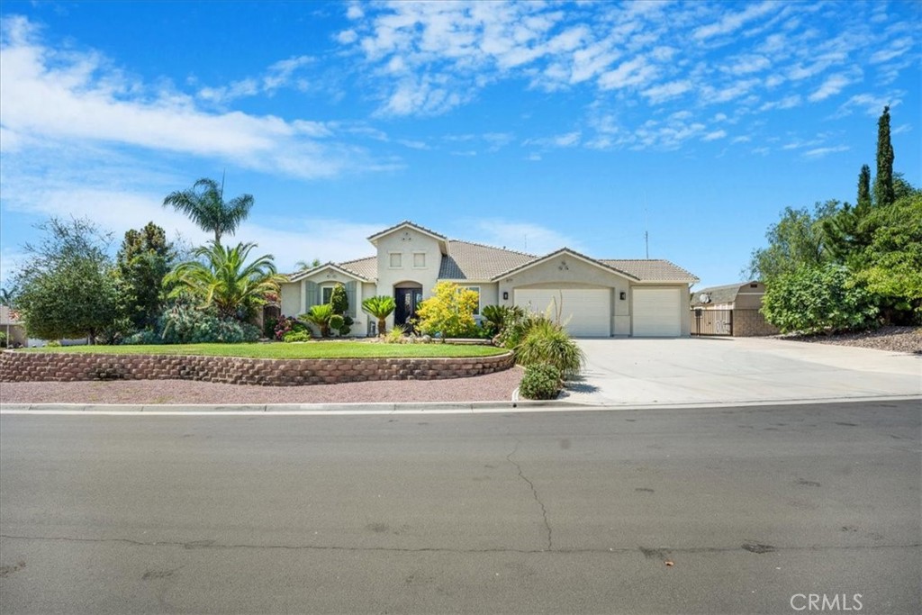 19247 Mountain Shadow Lane