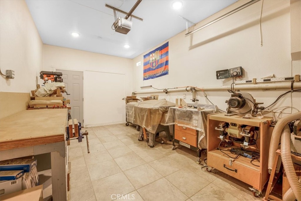 19247 Mountain Shadow Lane