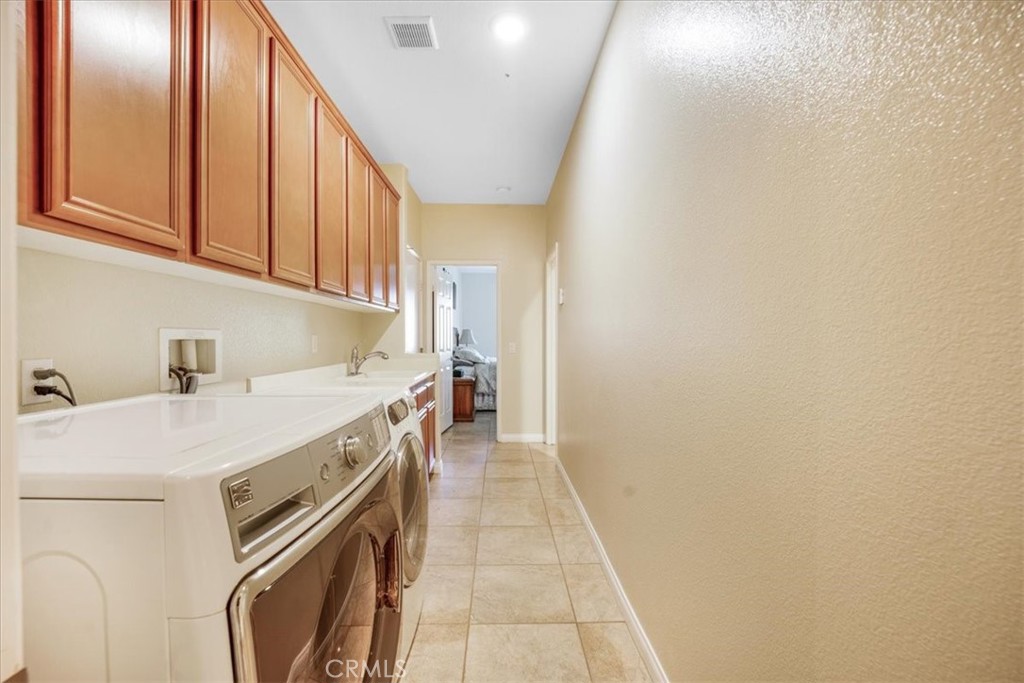 19247 Mountain Shadow Lane