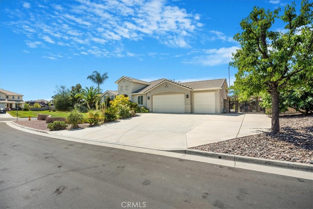 19247 Mountain Shadow Lane