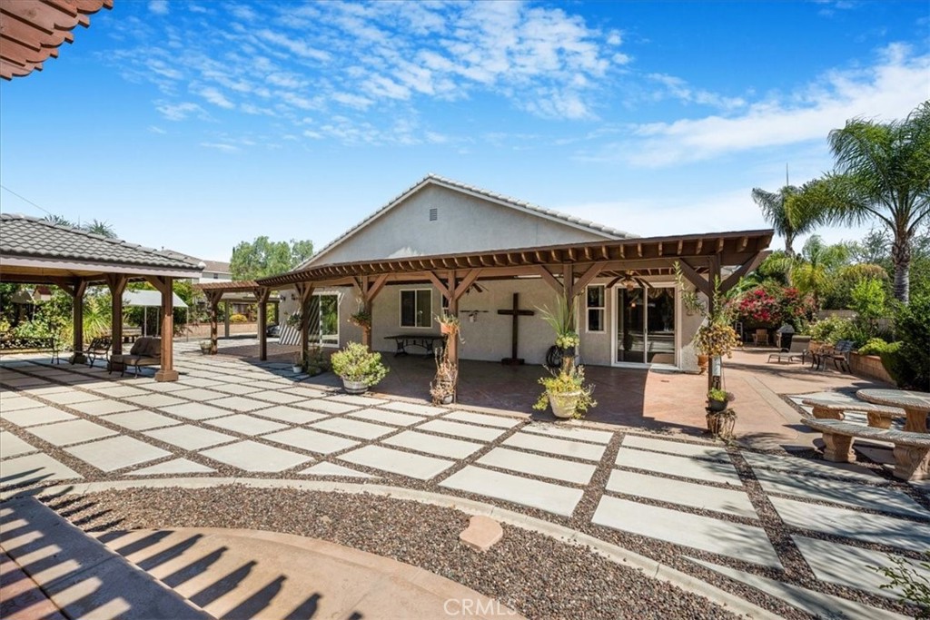 19247 Mountain Shadow Lane