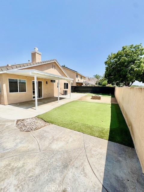 5220 Holstein Way