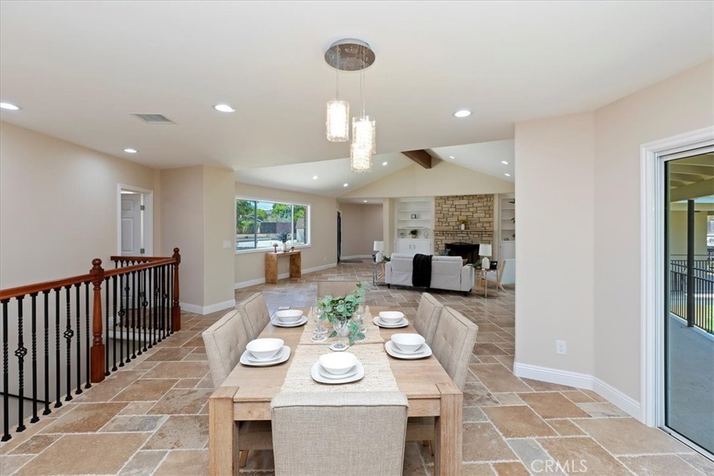 1730 Sunny knoll