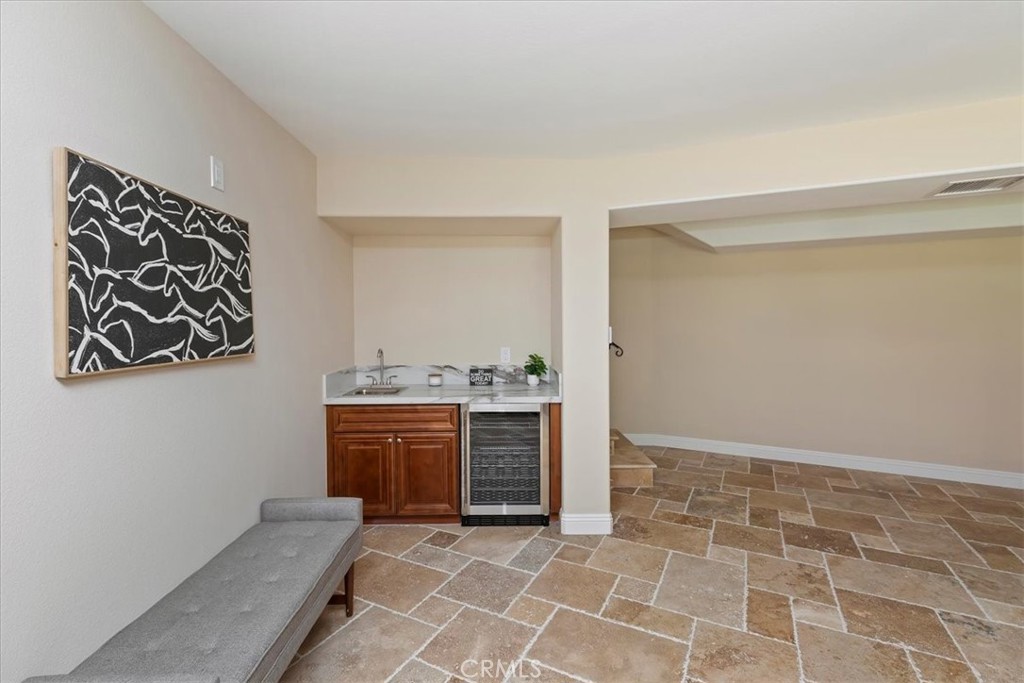 1730 Sunny knoll