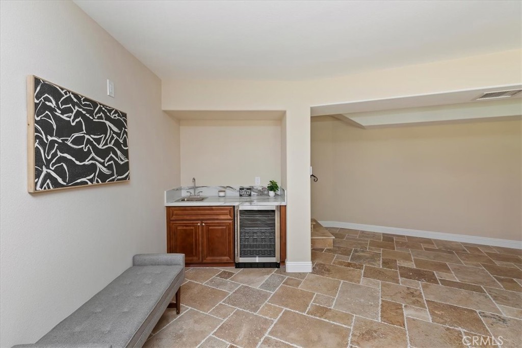 1730 Sunny knoll
