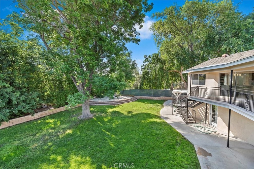 1730 Sunny knoll