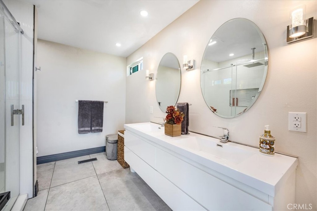 10220 Balmoral Court