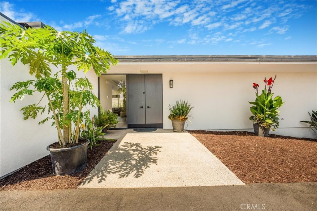 10220 Balmoral Court
