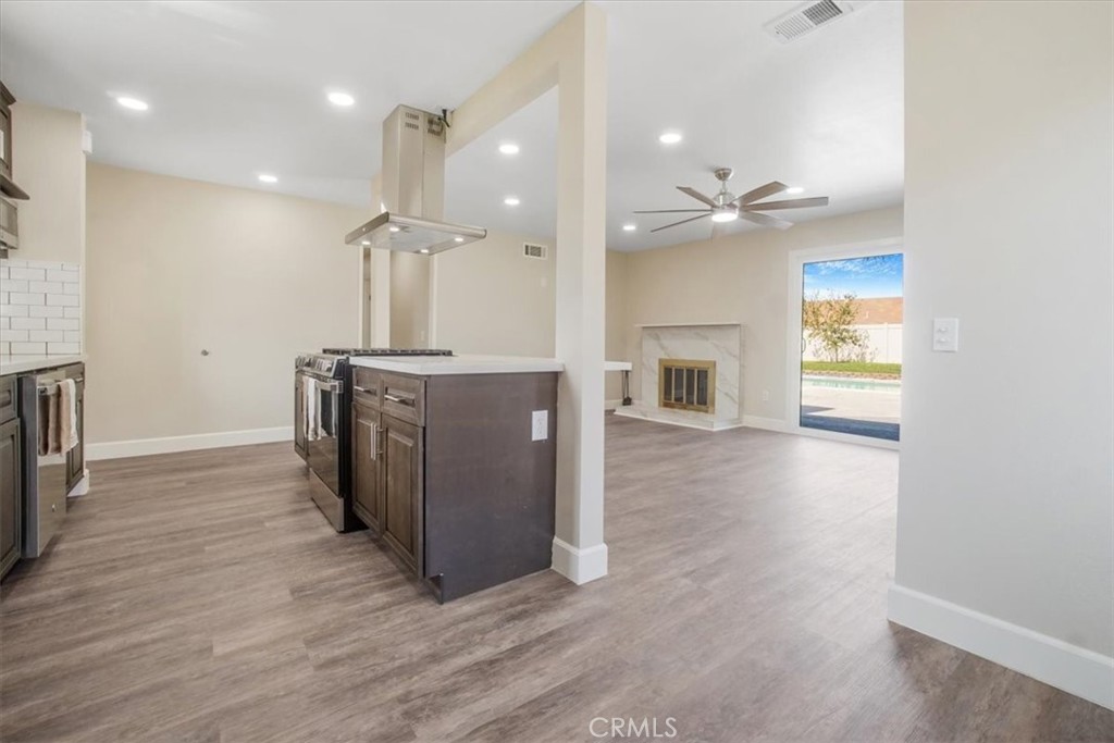 8763 Holly Lane