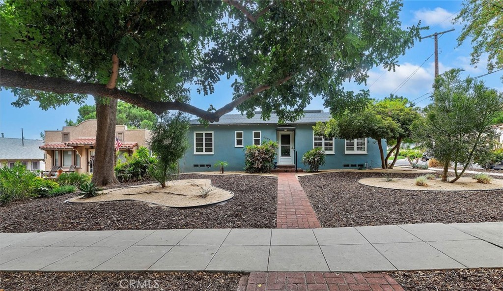 4494 9th Street