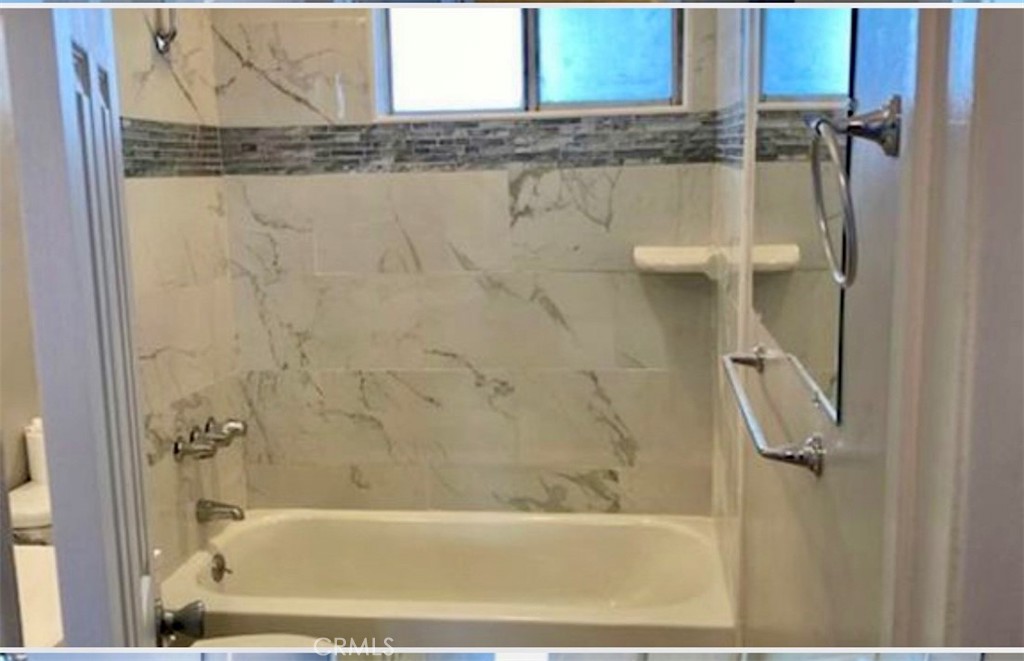 11934 11934 Runnymede Street