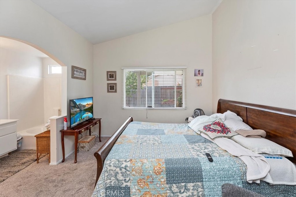 660 Avenida Capistrano