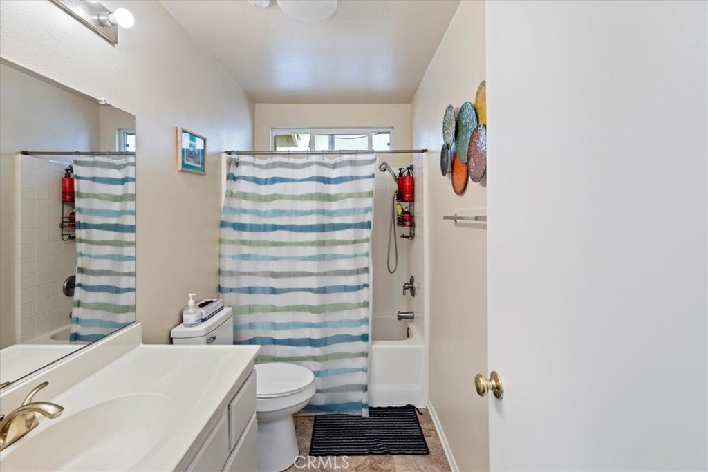 660 Avenida Capistrano