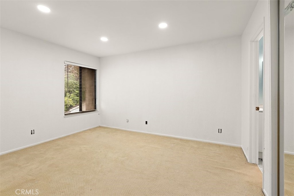 1031 S Palmetto