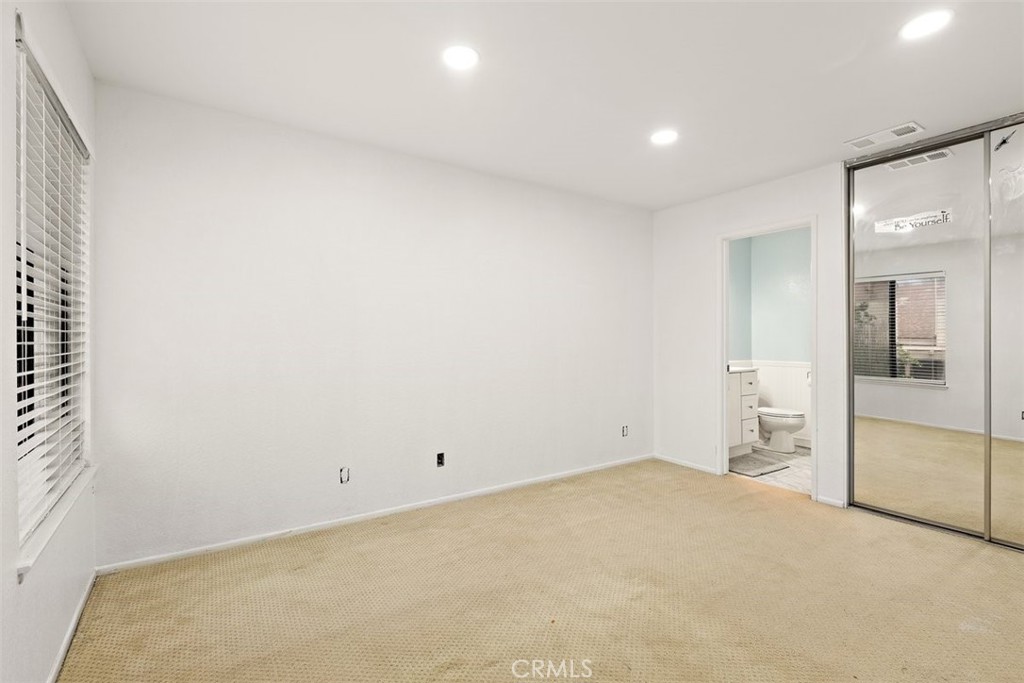 1031 S Palmetto