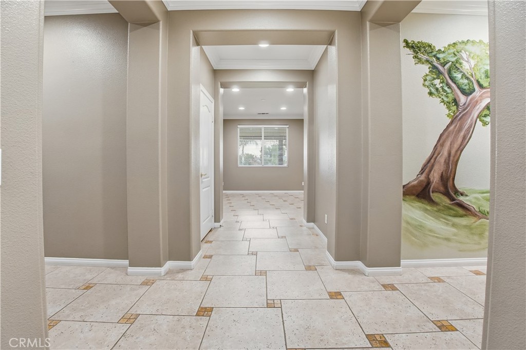 16935 Eagle Peak Road