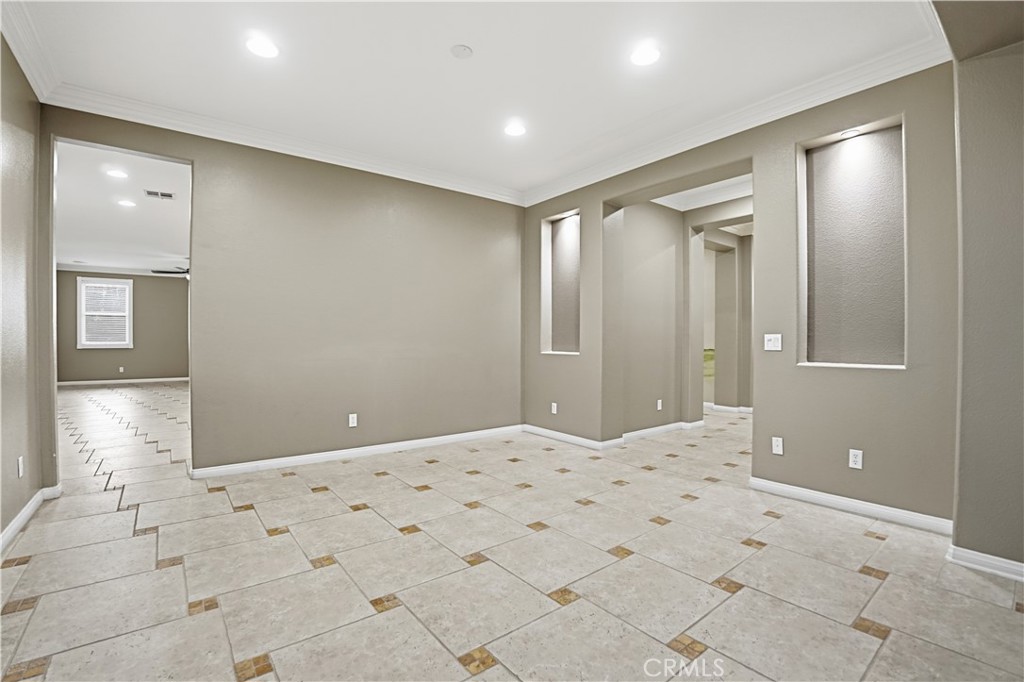 16935 Eagle Peak Road